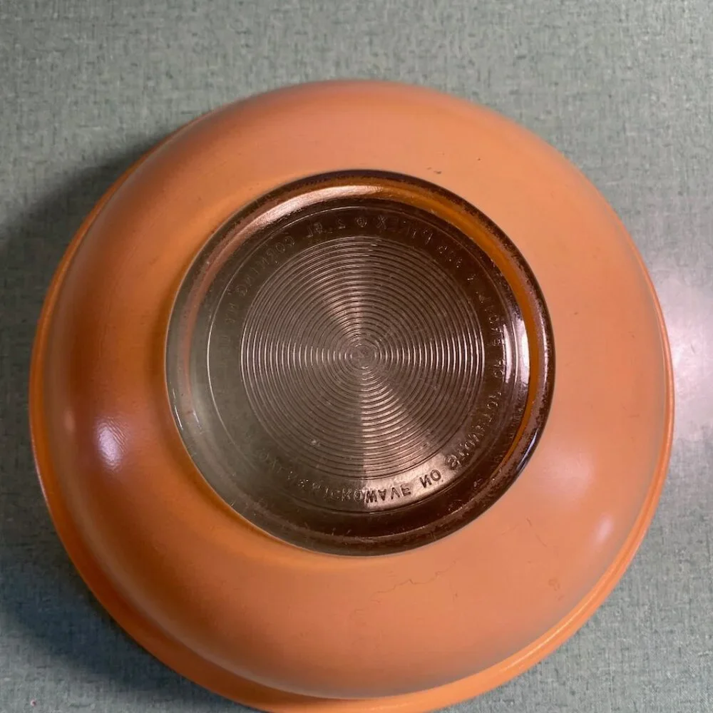 Ten Inch Glass Pyrex Peach Big Mixing Bowl